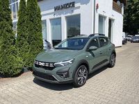 Neu Dacia Sandero Expression 122 PS (89 kW) 2025 Grün Kleinwagen