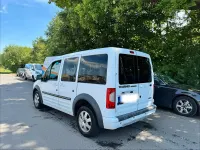 Gebraucht Ford Tourneo 110 PS (80 kW) 2012 Weiß Van / Kleinbus