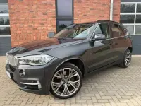 Gebraucht BMW X5 Sport Line 313 PS (230 kW) 2015 Grau SUV