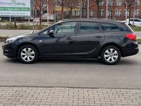 Gebraucht Opel Astra 140 PS (102 kW) 2015 Schwarz Kombi