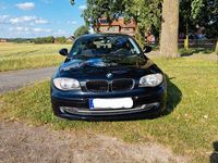 Gebraucht BMW 116 122 PS (89 kW) 2010 Schwarz Kleinwagen