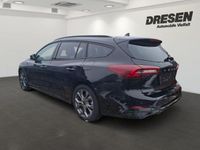 Gebraucht Ford Focus ST-Line 125 PS (91 kW) 2025 Obsidianschwarz metallic Kombi