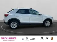 Gebraucht VW T-Roc Life 116 PS (85 kW) 2024 Weiss SUV