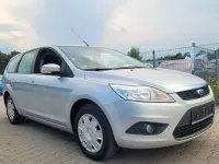 Gebraucht Ford Focus Style 101 PS (74 kW) 2009 Silber Limousine