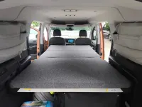 Gebraucht VW Caddy Maxi California 114 PS (83 kW) 2024 Gold Van / Kleinbus