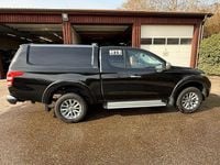 Gebraucht Mitsubishi L200 181 PS (133 kW) 2017 Schwarz Pickup