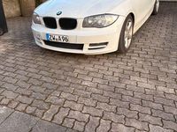 Gebraucht BMW 118 Cabriolet Performance 143 PS (105 kW) 2009 Weiß Cabrio