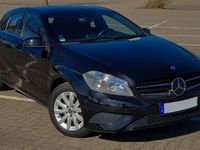 Gebraucht Mercedes A180 Edition 122 PS (89 kW) 2014 Schwarz Limousine
