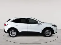 Gebraucht Ford Kuga Titanium 152 PS (111 kW) 2023 Weiß SUV