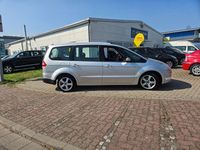 Gebraucht Ford Galaxy Trend 160 PS (117 kW) 2011 Polarsilber metallic Van / Kleinbus