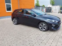 Gebraucht Kia Ceed Spirit 140 PS (102 kW) 2021 Schwarz Kleinwagen