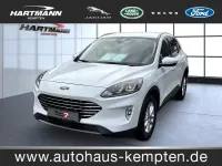 Gebraucht Ford Kuga Titanium 225 PS (165 kW) 2022 Frostweiß SUV