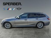 Gebraucht BMW 330 Performance 258 PS (189 kW) 2025 Grau Limousine