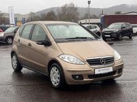 Gebraucht Mercedes A150 95 PS (69 kW) 2006 Gold Limousine