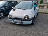 Używany Renault Twingo Initiale 75 KM (55 kW) 2005 Srebrny Hatchback