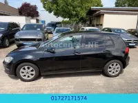 Gebraucht VW Golf VII Trendline 105 PS (77 kW) 2014 Schwarz Limousine