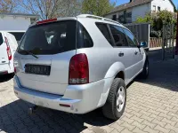 Usata SsangYong Rexton 163 CV (119 kW) 2005 Argento SUV