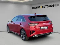 Neu Kia Ceed GT GT-Line 140 PS (102 kW) 2025 Exg) experience green m (gruen Limousine