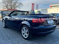 Gebraucht Audi A3 Cabriolet Ambition 160 PS (117 kW) 2010 Blau Cabrio
