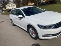 Gebraucht VW Passat Comfortline 150 PS (110 kW) 2019 Weiß Kombi