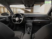 Neu Audi A3 S-Line 150 PS (110 kW) 2025 Distriktgrün metallic Limousine