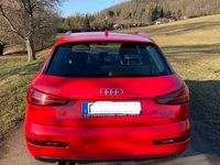 Gebraucht Audi Q3 Sport 184 PS (135 kW) 2018 Rot SUV