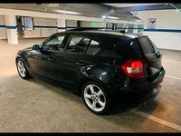 Gebraucht BMW 118 122 PS (89 kW) 2006 Schwarz Kleinwagen