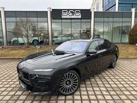 Gebraucht BMW 740 M Sport 299 PS (219 kW) 2025 Schwarz Limousine