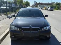 Begagnad BMW 318 143 HK (105 kW) 2008 Svart Kombi