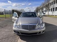 Second-hand Mercedes E300 Elegance 211 CP (155 kW) 2008 Berlinǎ