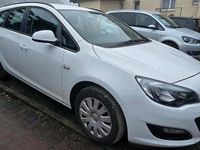 Gebraucht Opel Astra 120 PS (88 kW) 2014 Weiß Kombi