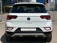 Gebraucht VW T-Roc Life 110 PS (80 kW) 2023 Pure white SUV