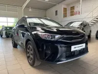 Gebraucht Kia Stonic Vision 84 PS (61 kW) 2024 Schwarz SUV