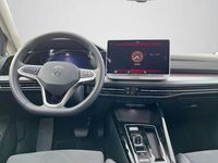 Gebraucht VW Golf VIII Style 150 PS (110 kW) 2025 Pure white Limousine