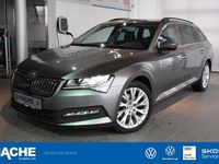 Gebraucht Skoda Superb Ambition 200 PS (147 kW) 2022 Graphitegrau Kombi