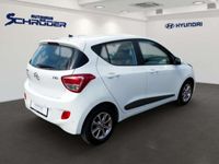 gebraucht Hyundai i10 1.2 Benzin Style mit Allwetterreifen