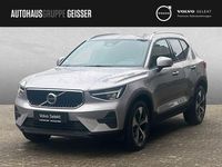 Gebraucht Volvo XC40 Core 163 PS (119 kW) 2025 Aurora silver SUV