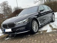 Gebraucht BMW 730 265 PS (194 kW) 2016 Grau Limousine