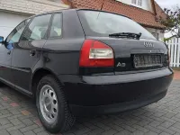 Gebraucht Audi A3 Attraction 102 PS (75 kW) 2001 Blau Kleinwagen