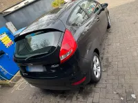Gebraucht Ford Fiesta 71 PS (52 kW) 2012 Schwarz Kleinwagen