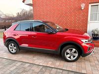 Gebraucht VW T-Roc Style 150 PS (110 kW) 2022 Rot SUV