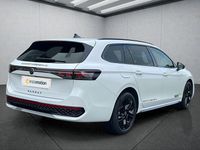 Gebraucht VW Passat 272 PS (200 kW) 2024 Weiß Kombi