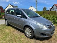 Gebraucht Opel Zafira Innovation 140 PS (102 kW) 2008 Silber Van / Kleinbus