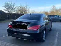 Gebraucht Mercedes CLA180 Urban 122 PS (89 kW) 2015 Schwarz Limousine