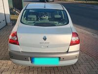 Gebraucht Renault Mégane II 135 PS (99 kW) 2004 Silber Limousine
