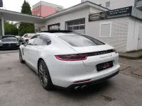 Gebraucht Porsche Panamera Executive 549 PS (403 kW) 2019 Weiß Kleinwagen