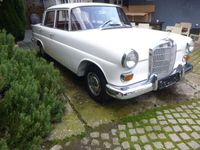 gebraucht Mercedes 200 Heckflosse 70 KW *California Car* Knüppel 4G