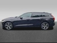 Gebraucht Volvo V60 145 PS (106 kW) 2025 Kombi