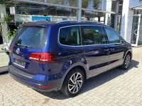 Gebraucht VW Sharan Sound 150 PS (110 kW) 2018 Atlantic blue metallic Van / Kleinbus