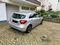Gebraucht Mercedes A180 Style 109 PS (80 kW) 2016 Silber Limousine